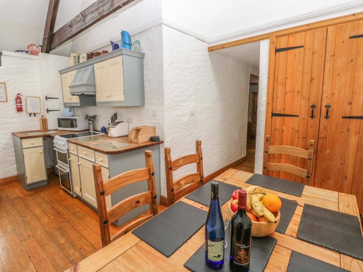 Heather Cottage Милфорд-Хейвен Экстерьер фото